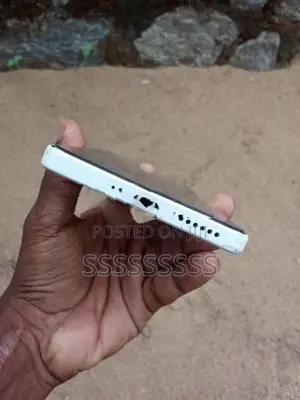Xiaomi Redmi Note 13 5G (Used)