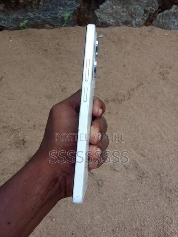 Xiaomi Redmi Note 13 5G (Used)