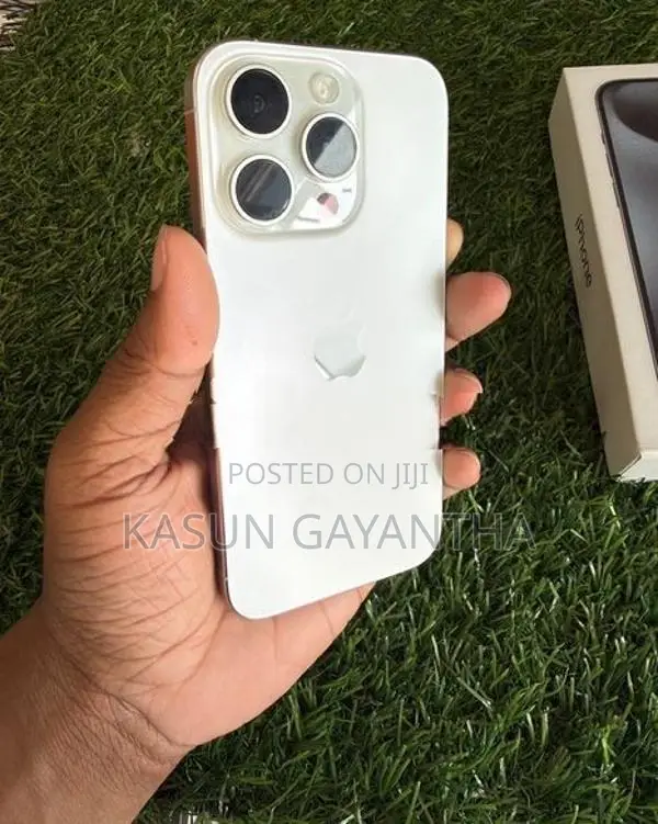 Apple iPhone 15 Pro (Used)