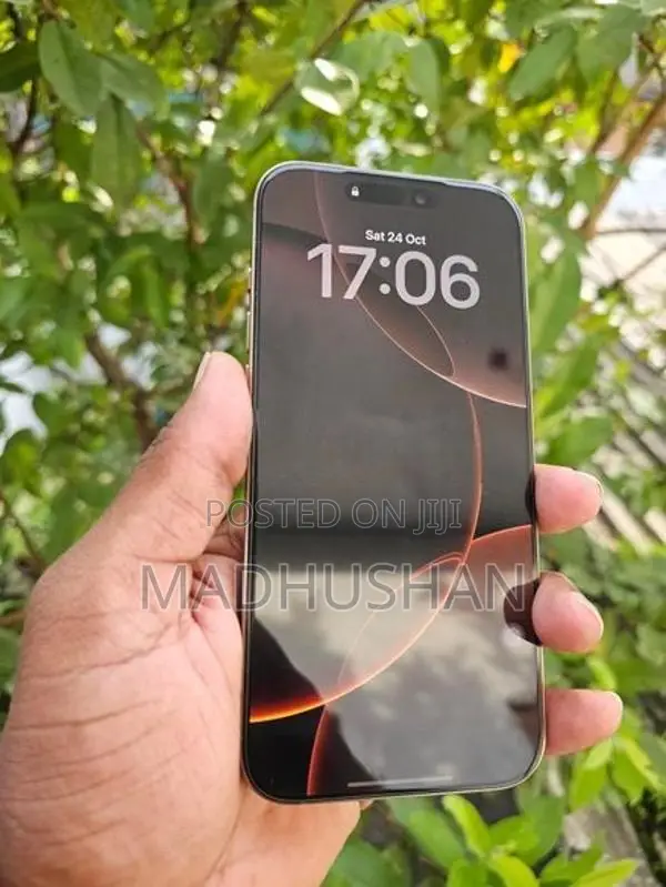 Apple iPhone 16 Pro Max (Used)