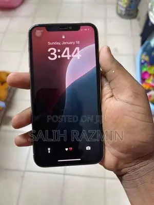 Apple iPhone 11 Pro (Used)