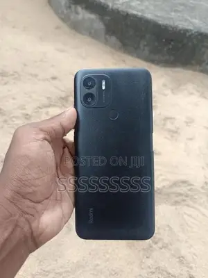 Xiaomi Redmi A2 plus 64GB (Used)