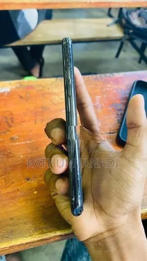 Apple iPhone 11 Pro (Used)
