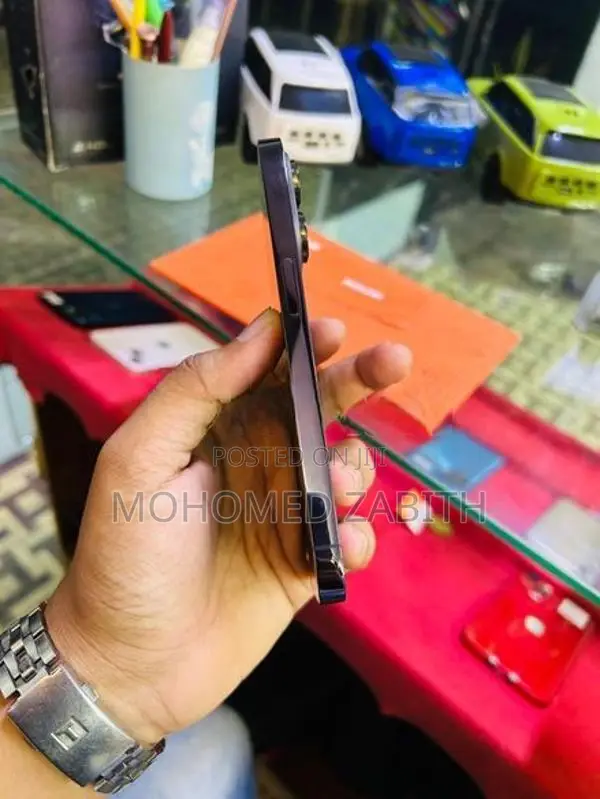 Apple iPhone 14 Pro 256GB Deep (Used)