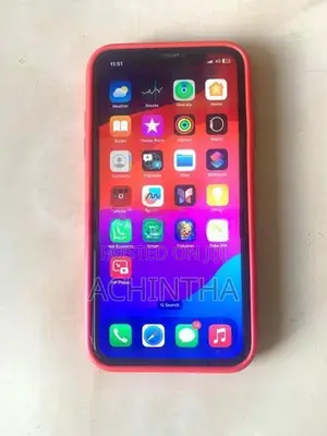 Apple iPhone 11 Red (Used)