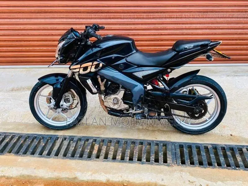 Bajaj Pulsar NS200 2013