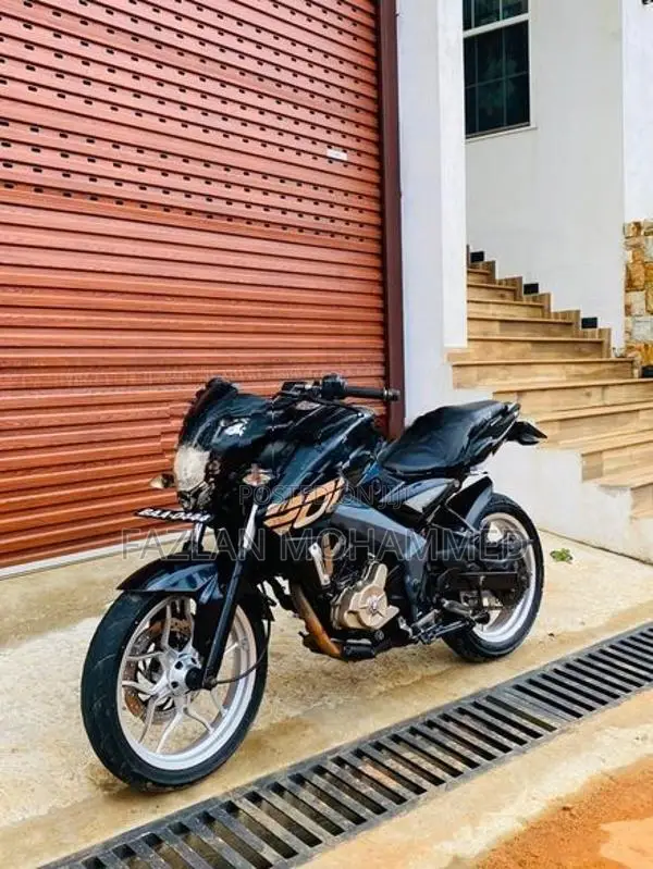 Bajaj Pulsar NS200 2013