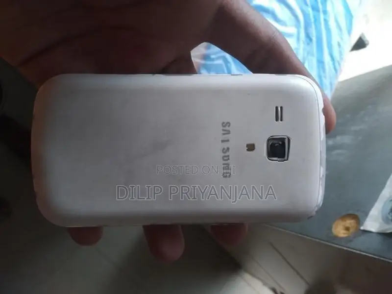Samsung Galaxy Y duos (Used)