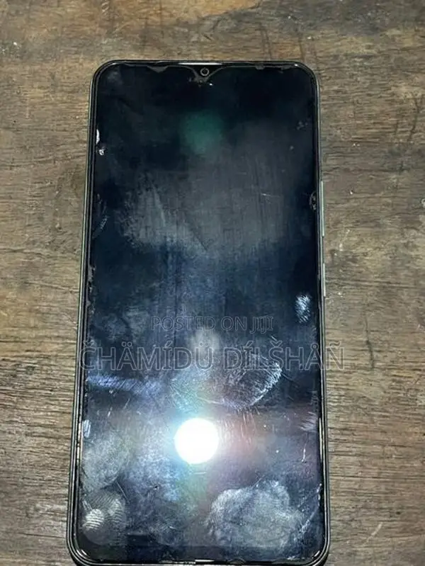 Vivo Y03 (Used)