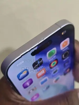 Apple iPhone 17 (Used)