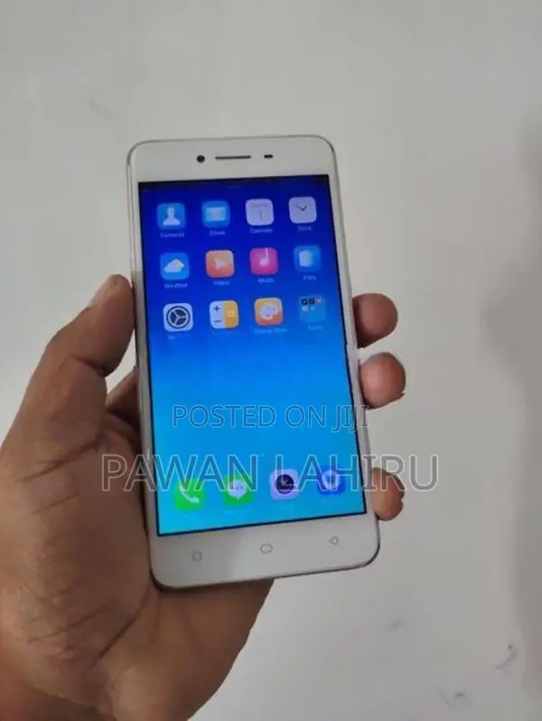 Oppo A37 2GB 16GB (Used)