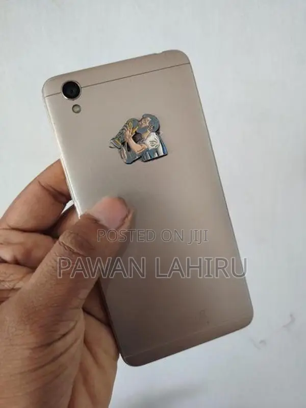 Oppo A37 2GB 16GB (Used)