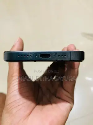 Apple iPhone 15 Pro (Used)