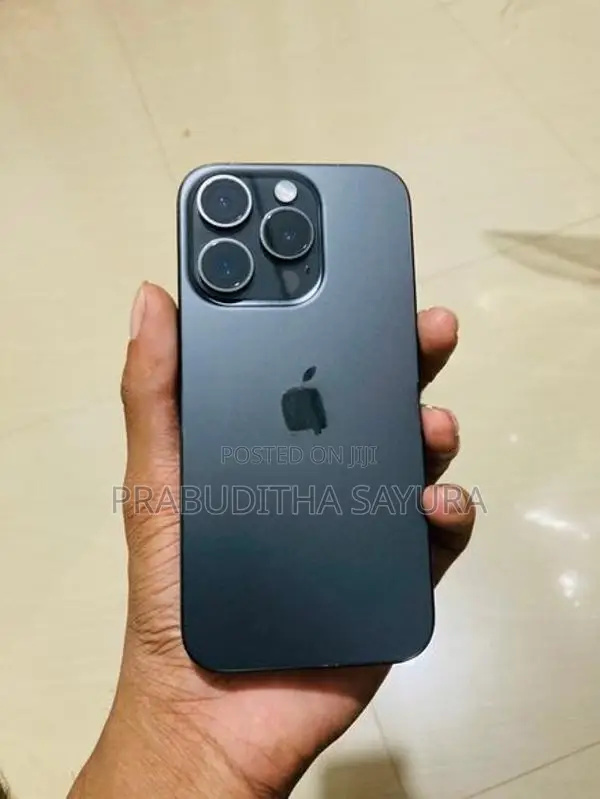 Apple iPhone 15 Pro (Used)