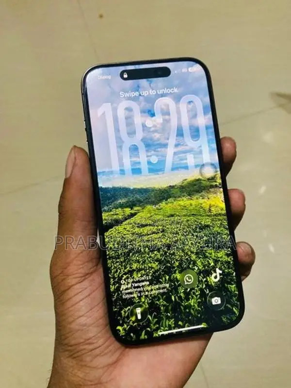 Apple iPhone 15 Pro (Used)
