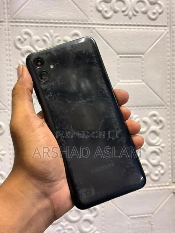 Samsung Galaxy A04e (Used)