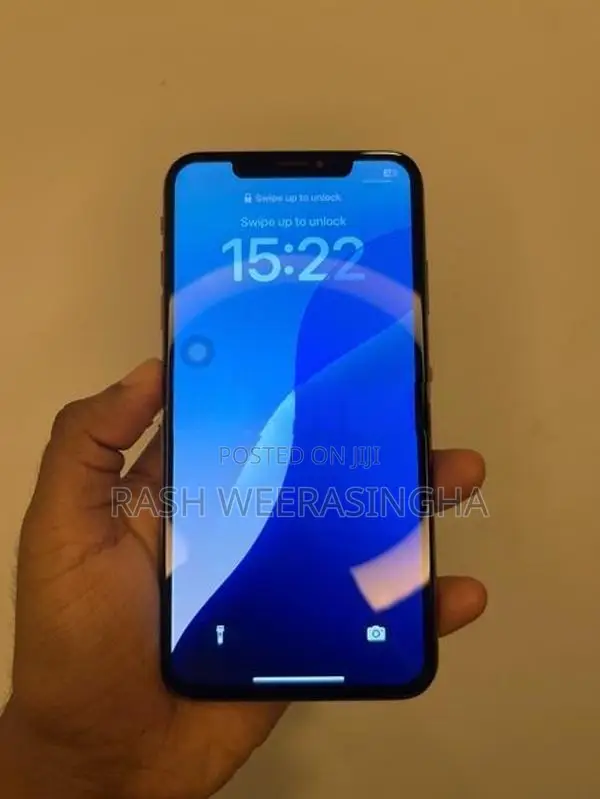 Apple iPhone XS Max (Used)
