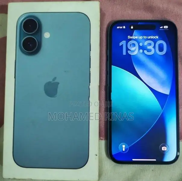 Apple iPhone 16 (Used)