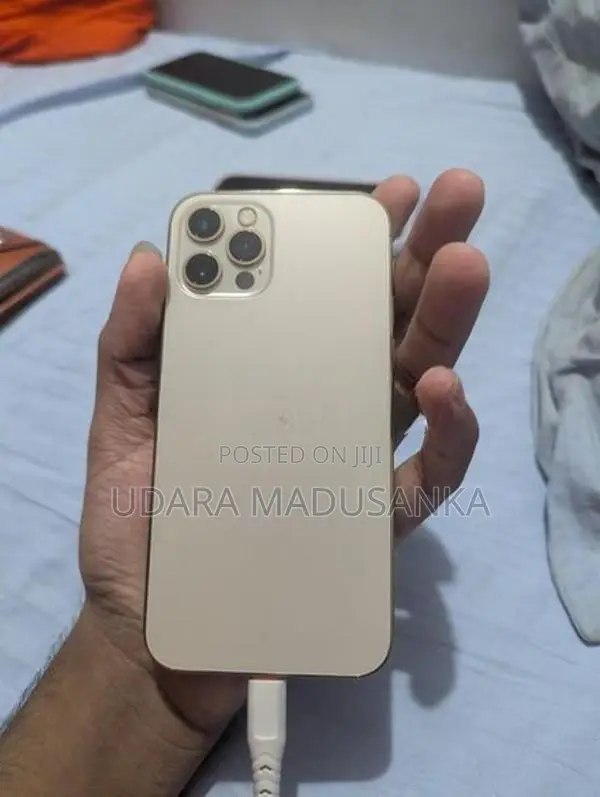 Apple iPhone 12 Pro (Used)