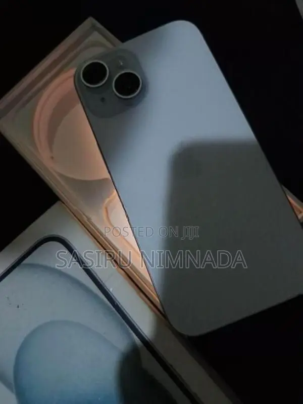 Apple iPhone 15 (Used)