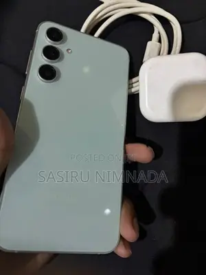 Samsung Galaxy S23 FE (Used)