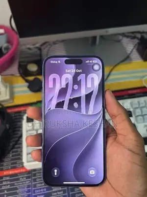 Apple iPhone 16 GB (Used)