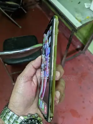 Apple iPhone 11 Pro Max (Used)