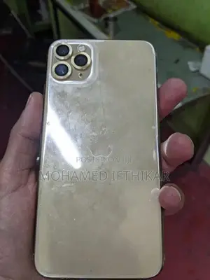Apple iPhone 11 Pro Max (Used)