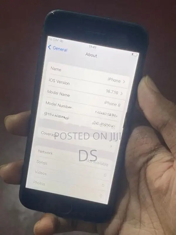 Apple iPhone 8 (Used)