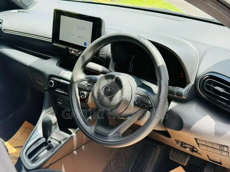 Toyota Yaris X Smart 2023