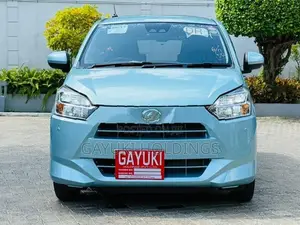 Daihatsu Mira ES X 2025