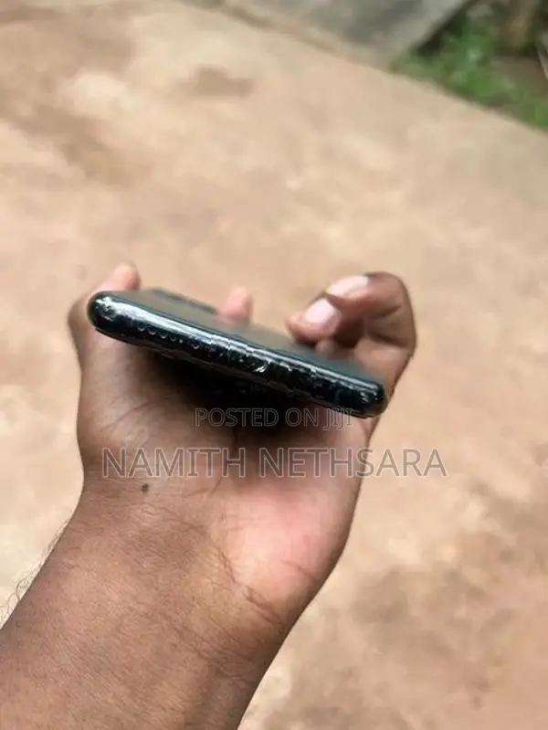 Apple iPhone 11 Pro 256GB (Used)