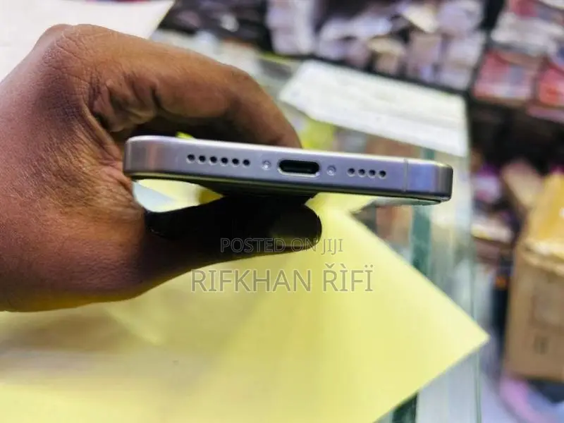 Apple iPhone 15 Pro Max (Used)
