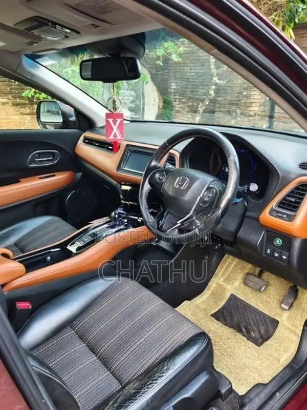 Honda Vezel 2015