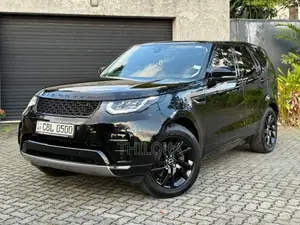 Land Rover Discovery 5 Dynamic HSE 2019