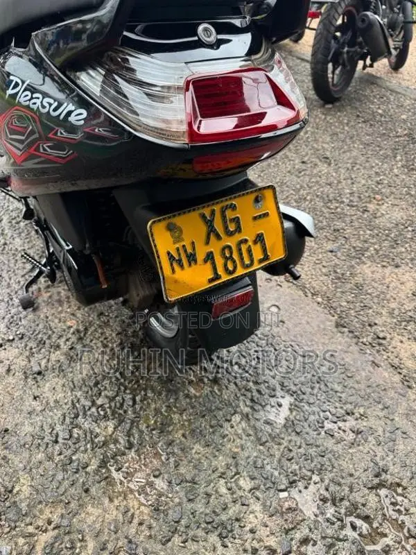 Hero Pleasure 2012 Motorbike (Used)
