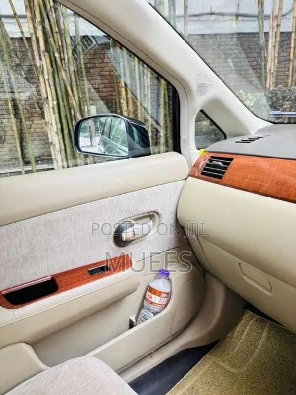 Nissan Tiida 2007 Car (Used)