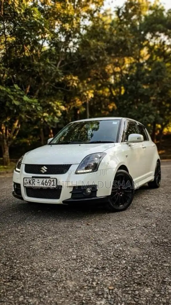 Suzuki Swift 2009 Car (Used)