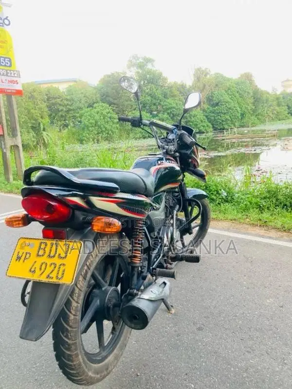 Bajaj Platina 100 Es 2015 Motorbike (Used)