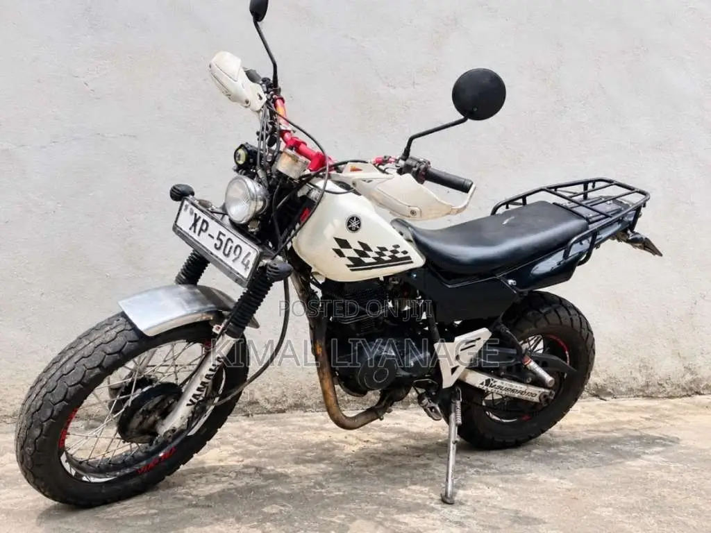 Yamaha TW 2014 Motorbike (Used)