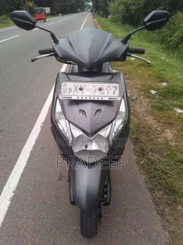 Honda Dio 2012 Motorbike (Used)