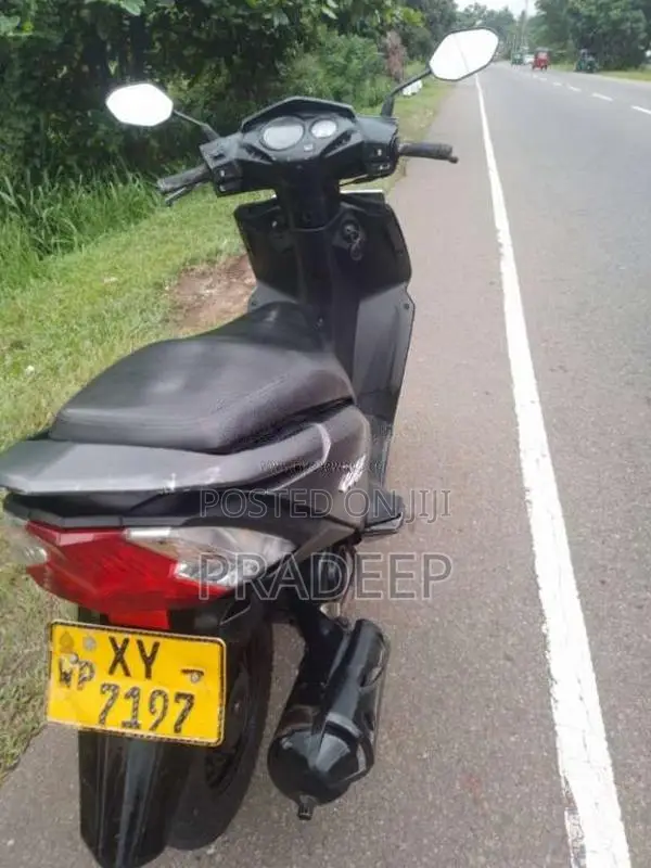 Honda Dio 2012 Motorbike (Used)