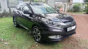 Honda Vezel 2014 SUV (Used)