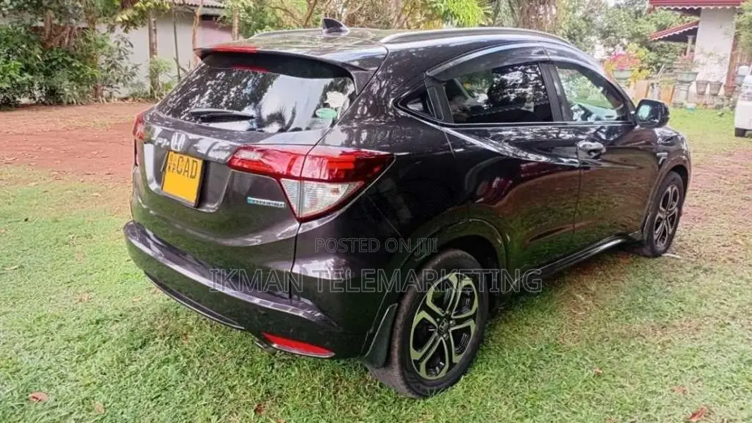 Honda Vezel 2014 SUV (Used)