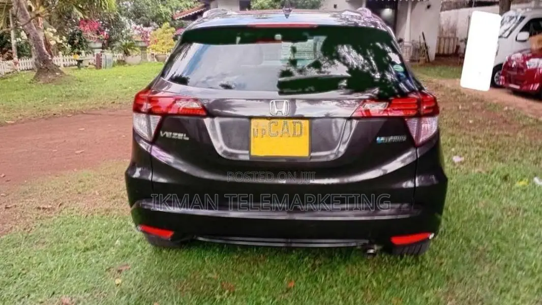 Honda Vezel 2014 SUV (Used)