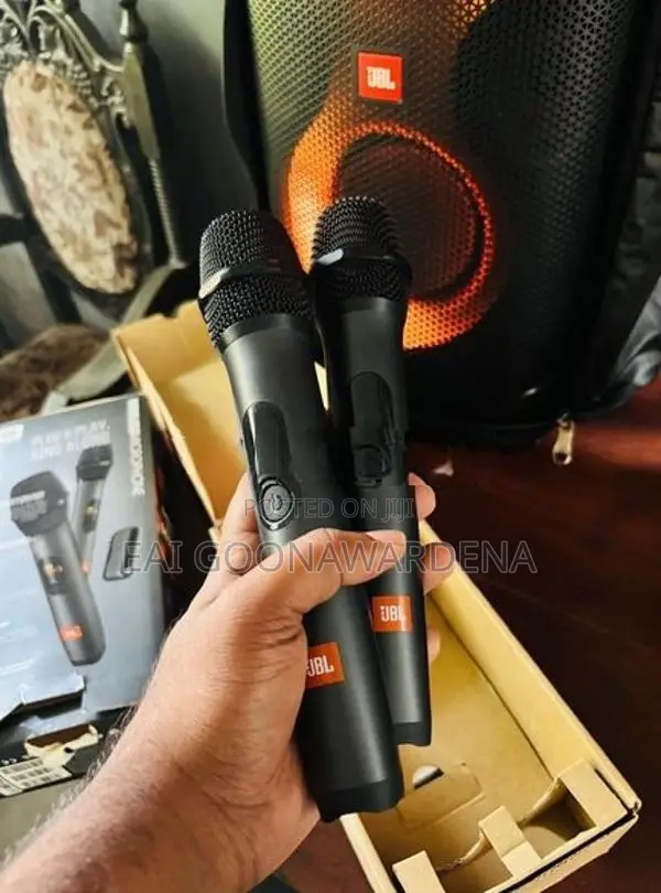 JBL PartyBox 110 2 Mics