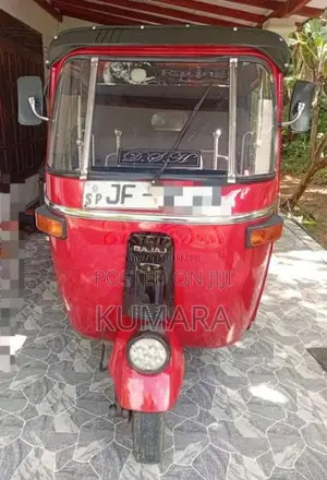 Bajaj 2 Stroke 2004 Three Wheel (Used)