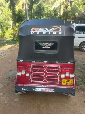 Bajaj 2 Stroke 2005 Three Wheel (Used)