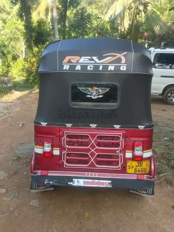 Bajaj 2 Stroke 2005 Three Wheel (Used)