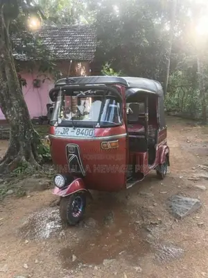 Bajaj 2 Stroke 2005 Three Wheel (Used)